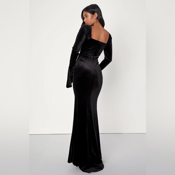 Lulus Dramatic Instincts Black Velvet Bell Sleeve Mermaid Maxi Dress - Picture 2 of 9